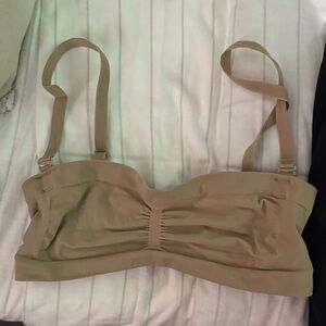 Skims seamless sculpting bra